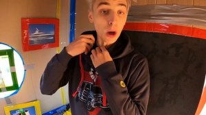 24 Часа в КАРТОННОЙ ЛОДКЕ на Речке ! - Челлендж