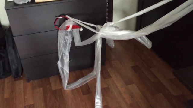 Дети Сплели Паутину Из Пакетов. смотреть онлайн