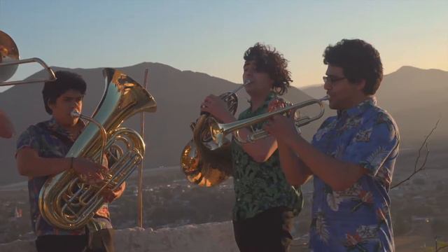 Elqui Brass - Pajaro Chogüí, Polka Paraguaya смотреть онлайн