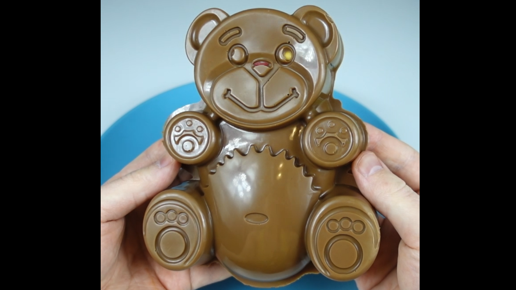 Медведь Валера из шоколада. Делаю своими руками.