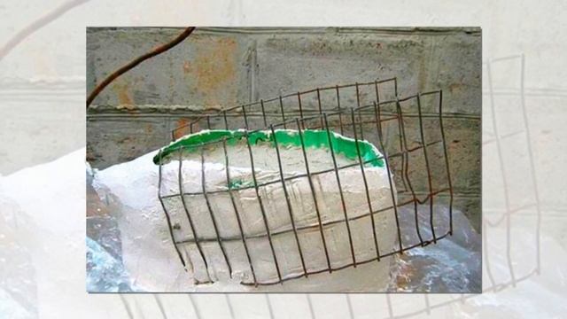 Бинт, арматура и пластиковая бутылка, получился роскошный ЛЕБЕДЬ