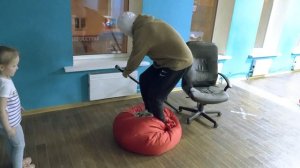 ПОЛ ЭТО ЛАВА - ЭКСТРЕМАЛЬНЫЙ ЧЕЛЛЕНДЖ С НАКАЗАНЬЯМИ! Как сбежать из Школы и не расплавиться!