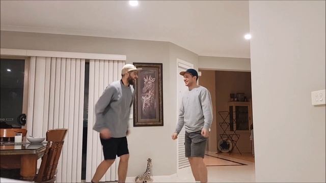 Can you pass the salt? смотреть онлайн