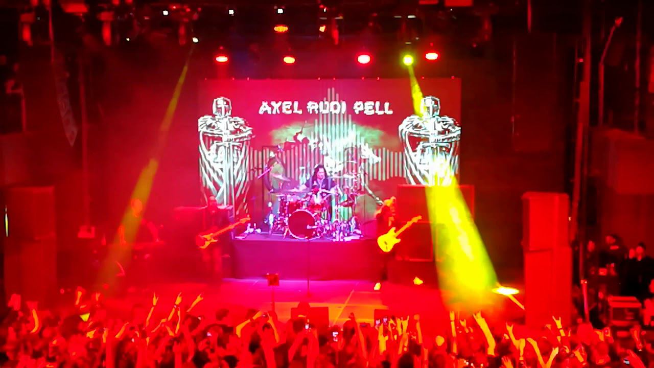 1. AXEL RUDI PELL - THE WILD AND THE YOUNG. Arbat Hall Москва 22.03.2019 г.