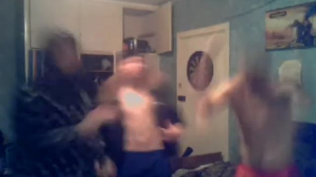 Пацаны испАлняют под RAMMSTEIN смотреть онлайн