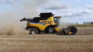 New Holland CR9.90 Track - fra Anker Bjerre A/S