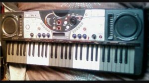 Piano - Fox Techno - Yamaha Djx ll Keyboard