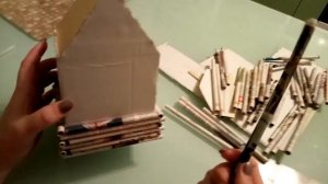 Избушка на курьих ножках. Поделка из бумаги для школы.