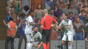 FIFA 23 - red card foul on Grealish