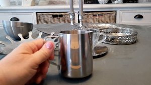 ПОКУПКА И УХОД ЗА ПОСУДОИ ИЗ НЕРЖАВЕЮЩЕИ СТАЛИ...CARE OF TABLEWARE FROM STAINLESS STEEL.