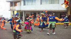 Danza colorida Reencuentro Pangüense 2017