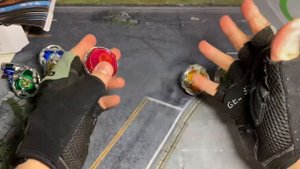 ТРОЙНОЙ БУСТЕР НОВОГО ПОКОЛЕНИЯ / Бейблэйд Икс / Beyblade X