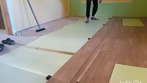 74. Ламинат. Пол.