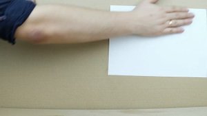 Tesa 60021 Аэрозольный клей для поролона, пенопласта, кожи, ткани, резины, дерева, бумаги и фанеры