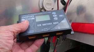 DOKIO 300w folding Solar Panel Review Jackery