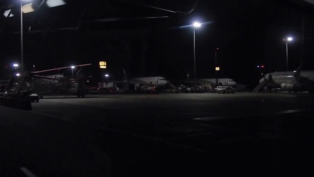 Sharjah International Airport /مطار الشارقة الدولي /Arrivals and departures смотреть онлайн