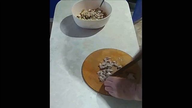 Вкусный салат без названия. смотреть онлайн