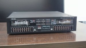 Aurex EQ-V73W эквалайзер с анализатором спектра. Япония.