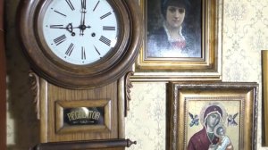 СТИЛЬНЫЕ СТАРИННЫЕ ЧАСЫ.Механические.Красивые