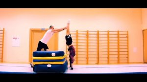 Как сделать Фляк назад. Часть 1. Школа акробатики 1