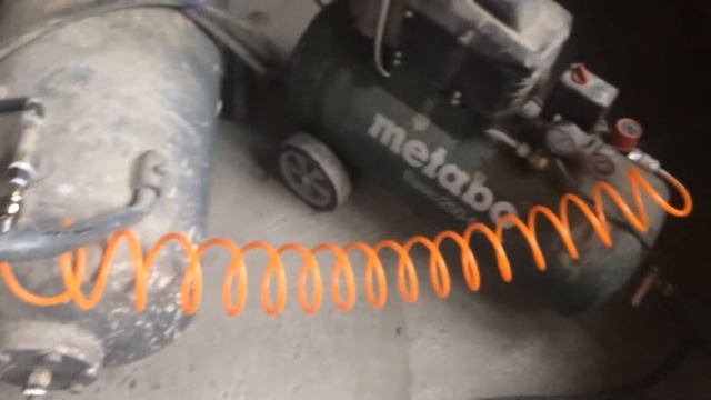 Пеногенератор + быстросъемное соединение компрессора смотреть онлайн