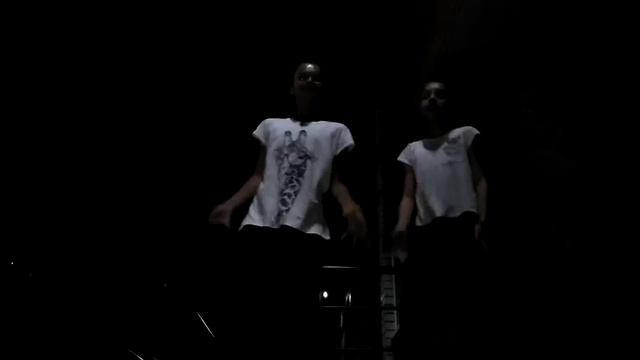 Танец под песню Королева танцпола смотреть онлайн