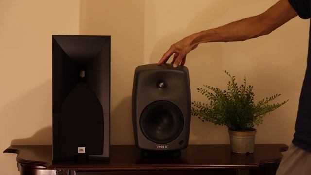 Audiophile First Game & End Game Bookshelf Speakers JBL Studio 530 and Genelec 8040b - (my opinion) смотреть онлайн
