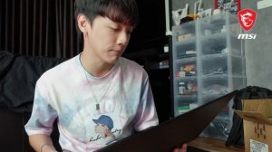 ของเล่นใหม่ : แกะกล่อง โน๊ตบุ๊ค MSI GS66 STEALTH อย่างเท่ (UNBOXING)