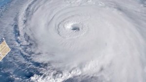 Что, если попасть в центр урагана?