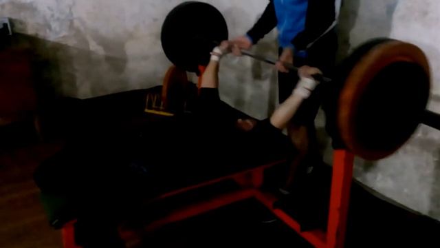 Евгений Неня жим лежа 120 кг, 66 кат. смотреть онлайн