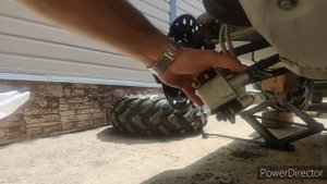 Замена передних тормозных колодок на CFmoto x8 и розыгрыш призов.