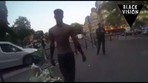 Bavure policiere - PARIS : Un homme gazé et tasé par la police prend feu (2013)