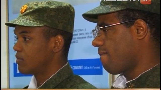 Во всех смыслах высшее образование получают...