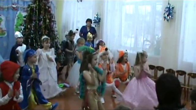 Танец "Новый год- это яркий миг". смотреть онлайн