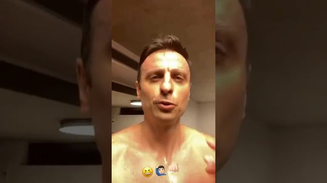 Dimitar Berbatov Teaches You A Lesson!👊🌊