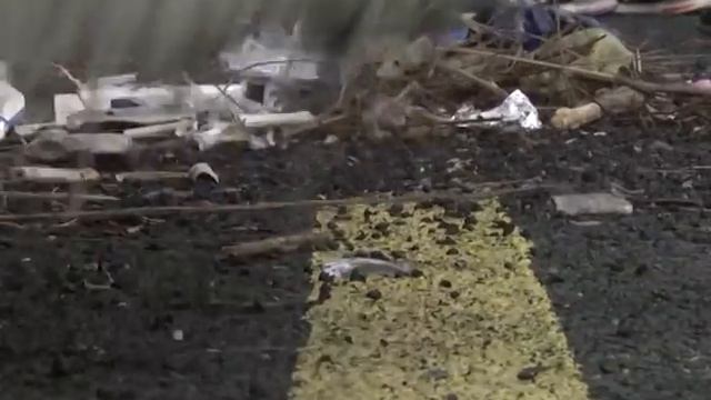 Ярсалинские добровольцы очистили от мусора баскетбольную площадку смотреть онлайн