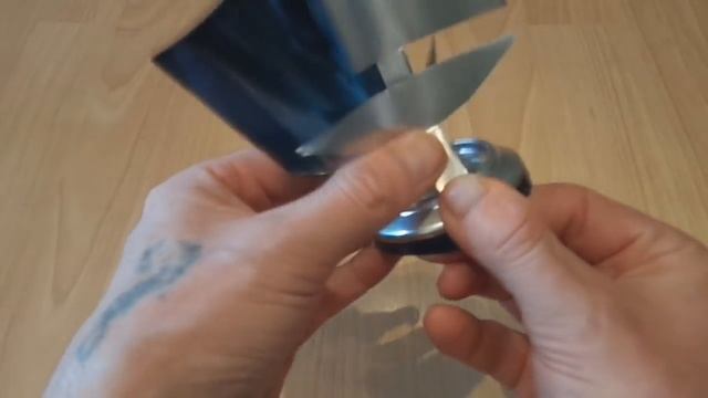 Как сделать парусник из пивной банки.DIY Sailboat of aluminum beverage cans смотреть онлайн