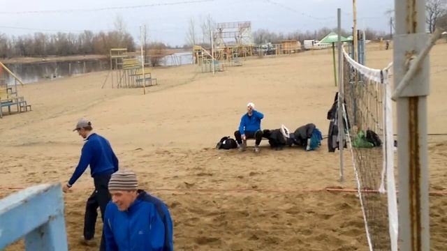 Пляжный волейбол. Ошибки на сетке. Beach Volley. Errors on a net. Engelsbeach. смотреть онлайн