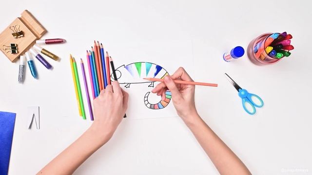 Поделки для детей на английском?Как сделать хамелеона из бумаги | DIY craft смотреть онлайн