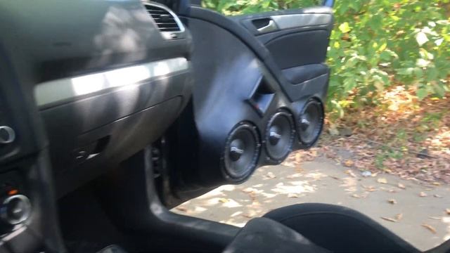 W8 - имя дали одинаковое, но суть разная. Все как у людей. смотреть онлайн