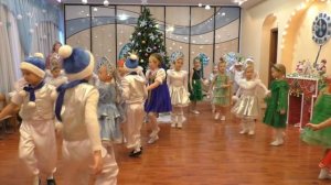 Подготовительная группа танец Это Новый год
