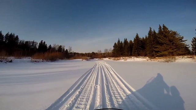 Arctic Cat каникулы на Рыбной смотреть онлайн