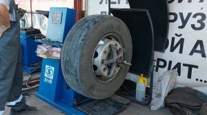 Грузовой балансировочный станок  Sivik master СБМП-200