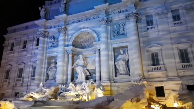 "ЖЕЛАНИЯ" НА ДНЕ ФОНТАНА ТРЕВИ. РИМ. ИТАЛИЯ 2017 смотреть онлайн