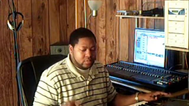 Track 12 (Melo) смотреть онлайн