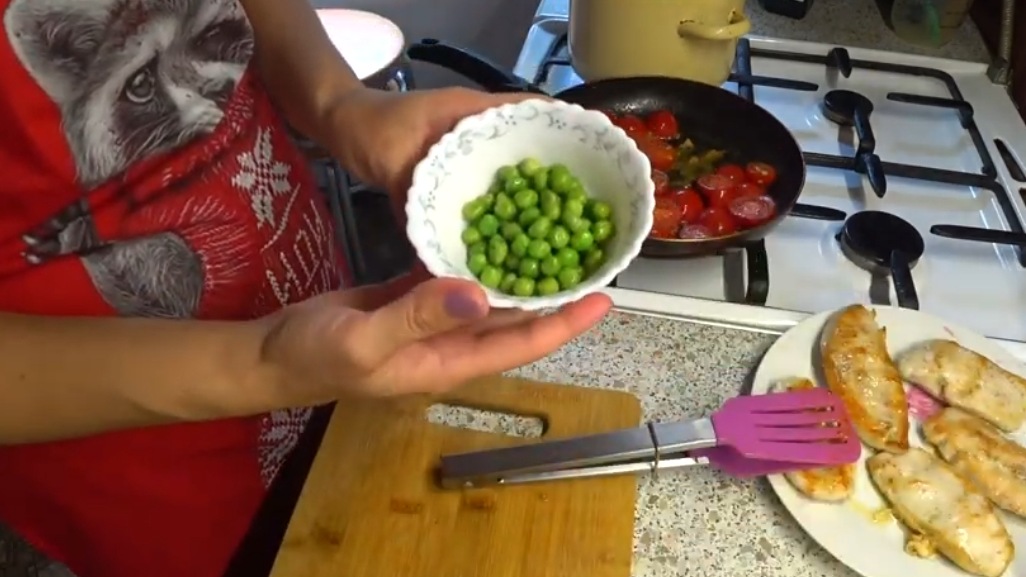 ТАКОЙ УЖИН ЕЛА БЫ ХОТЬ КАЖДЫЙ ДЕНЬ смотреть онлайн