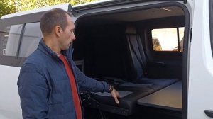 Грузопассажирский Пежо Эксперт