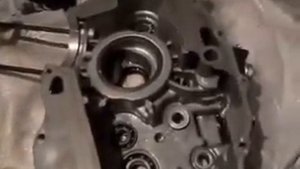 Сборка коробки и выставление нижнего вала