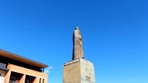 Грузия 🇬🇪 Степанцминда, бывший Казбеги. Город у подножия горы Казбек.