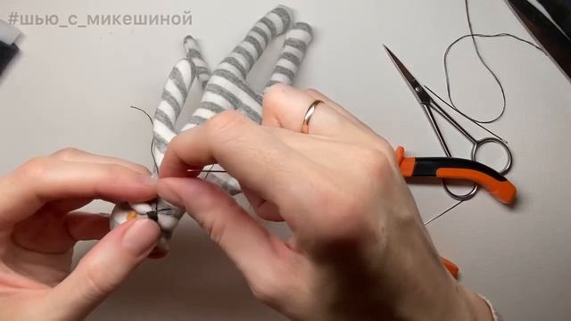 Урок 4/7 Кот ИГРУШКА своими руками МАСТЕР КЛАСС для новичков смотреть онлайн